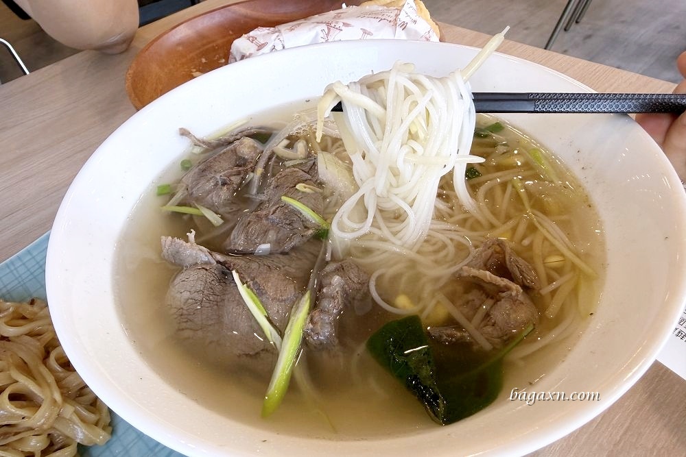 台中豐原│嶼越越式料理。餐點美味環境也不錯