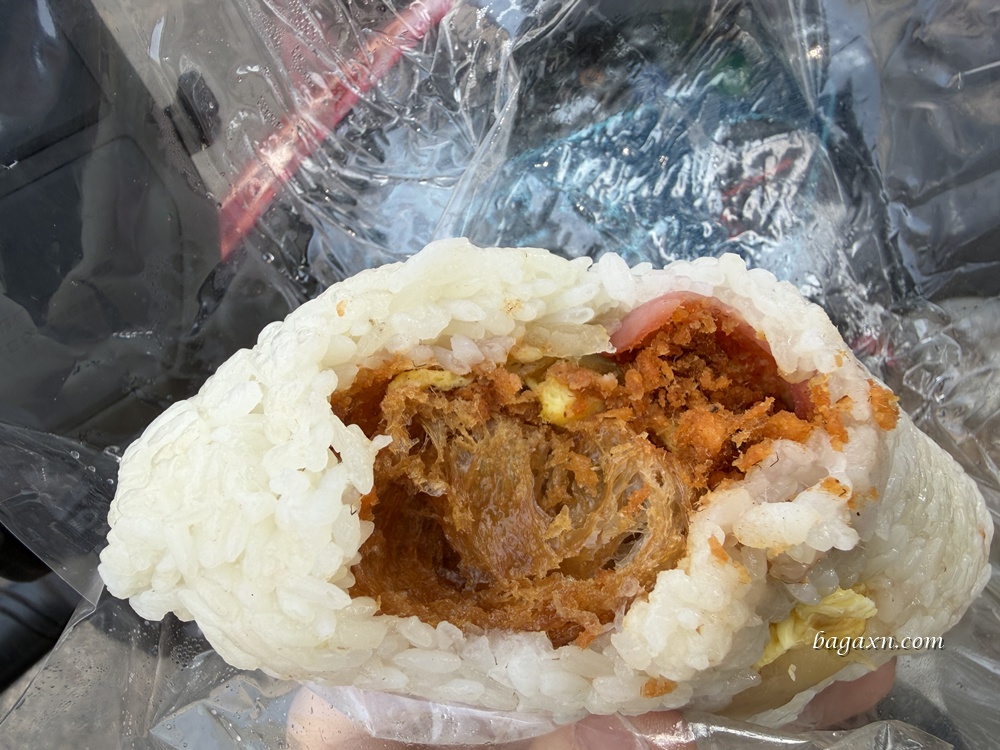 澎湖│DAY1-肚子痛看醫生/二信飯糰/附近海邊走走