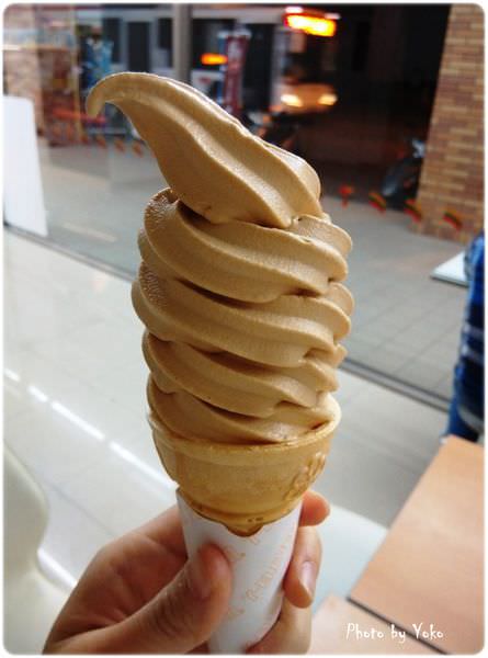 北海道生牛奶糖霜淇淋 (1).jpg