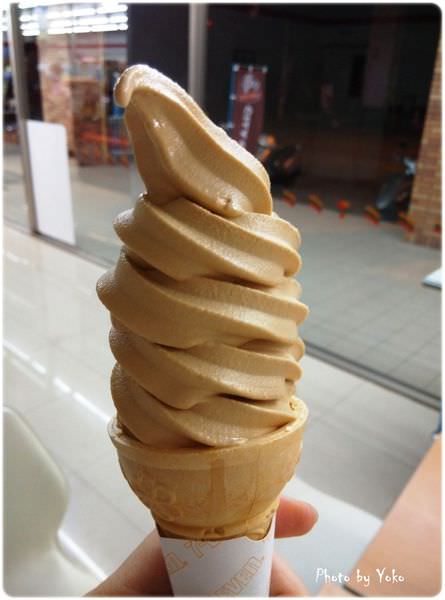 北海道生牛奶糖霜淇淋 (2).jpg