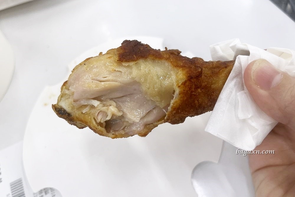 COSTCO好市多熟食│蒜辣薄皮脆雞桶/塔塔鱈魚三明治/海鮮捲/巧克力霜淇淋