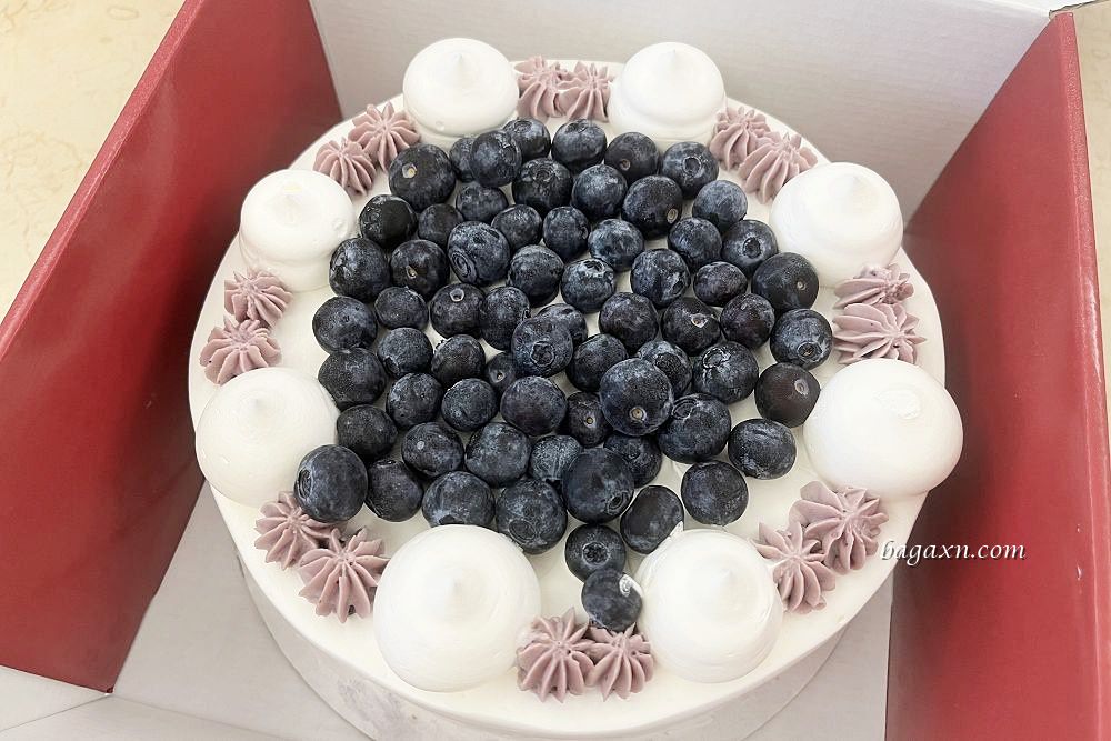 COSTCO 8吋新鮮藍莓蛋糕 1