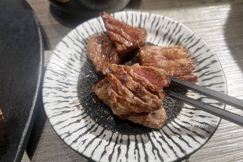 台中西區燒肉│KoDō和牛燒肉。鮮嫩和牛燒肉入口即化，和牛咖哩也很好吃