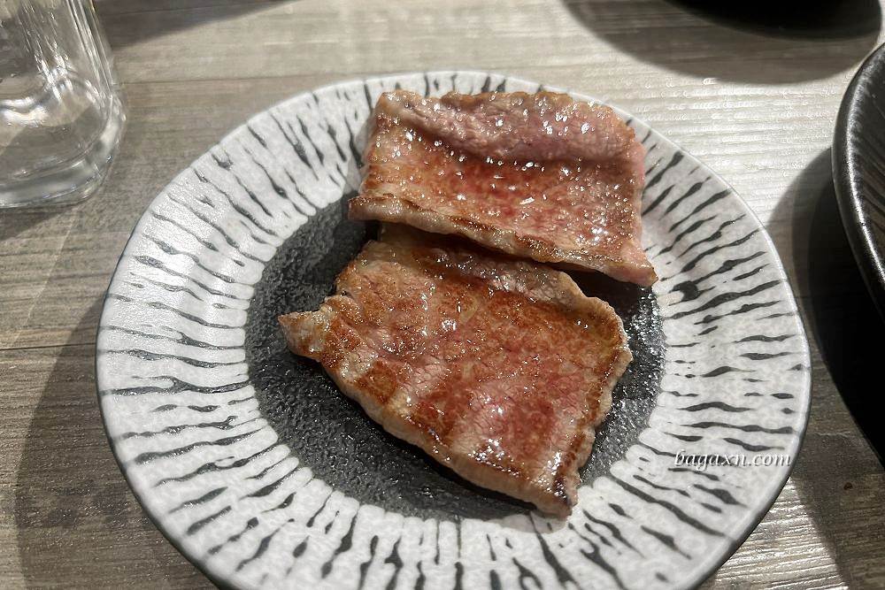 台中西區燒肉│KoDō和牛燒肉。鮮嫩和牛燒肉入口即化，和牛咖哩也很好吃