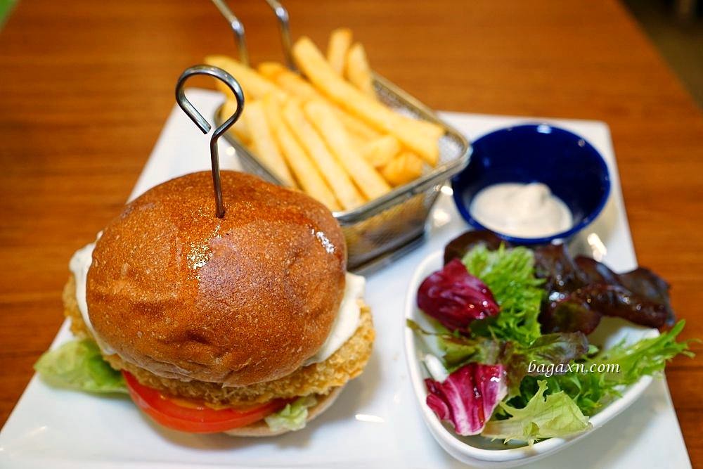 台中蔬食餐廳推薦│VegFarm無國界蔬食餐廳。環保未來肉吃起來口感超真實 - 第26張圖 台中蔬食餐廳推薦│VegFarm無國界蔬食餐廳。環保未來肉吃起來口感超真實