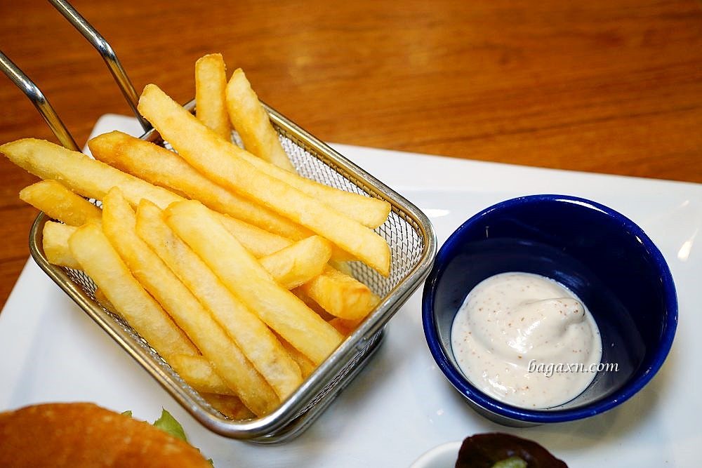 台中蔬食餐廳推薦│VegFarm無國界蔬食餐廳。環保未來肉吃起來口感超真實 - 第29張圖 台中蔬食餐廳推薦│VegFarm無國界蔬食餐廳。環保未來肉吃起來口感超真實