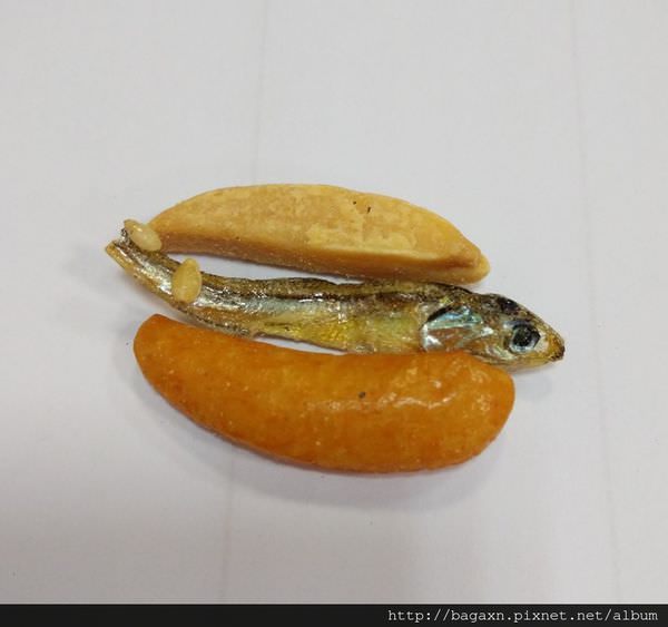 萬歲牌杏仁小魚-7